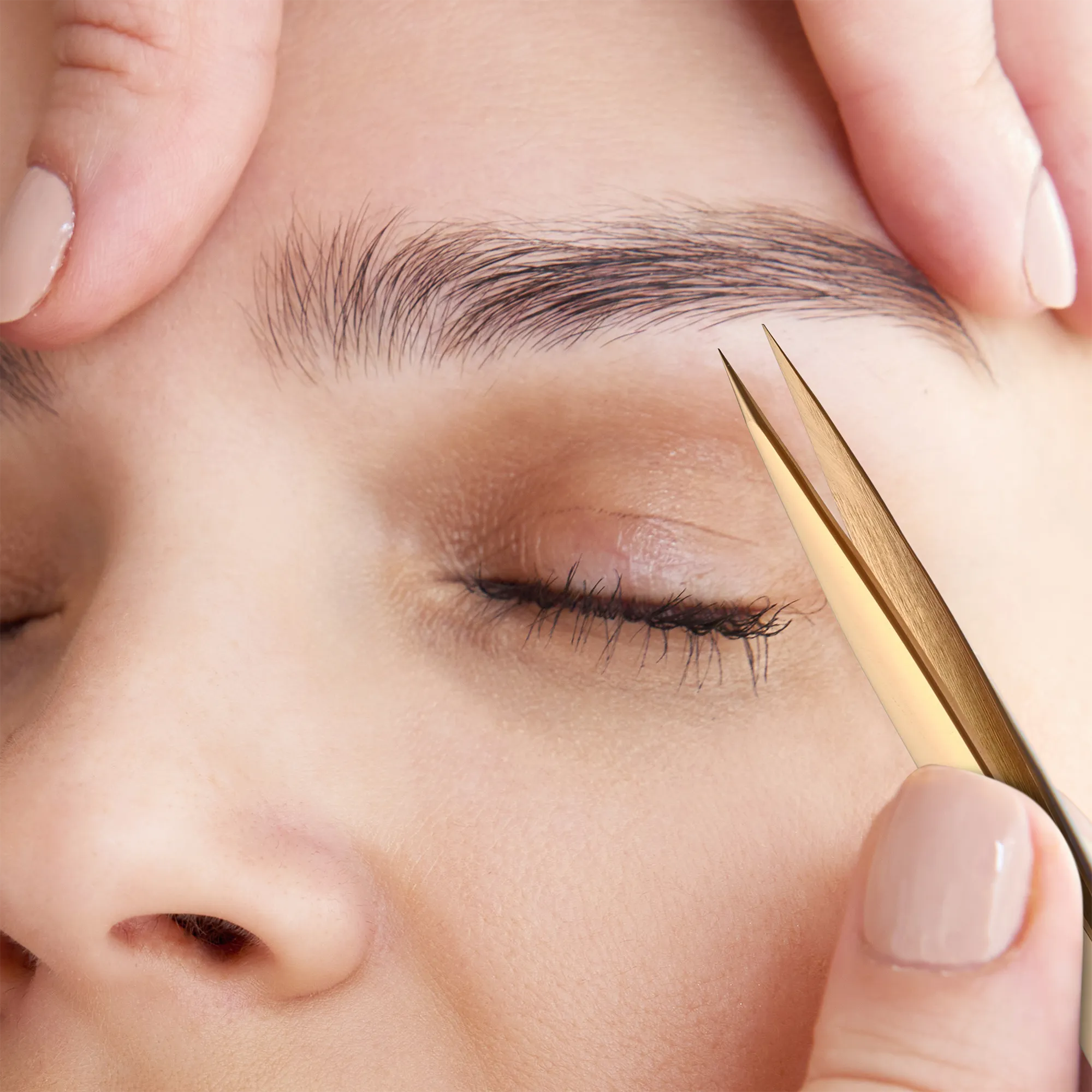 Sharp tweezer with tweezer for eyebrows designed for precision grooming, facial hair, or eyebrow shaping.